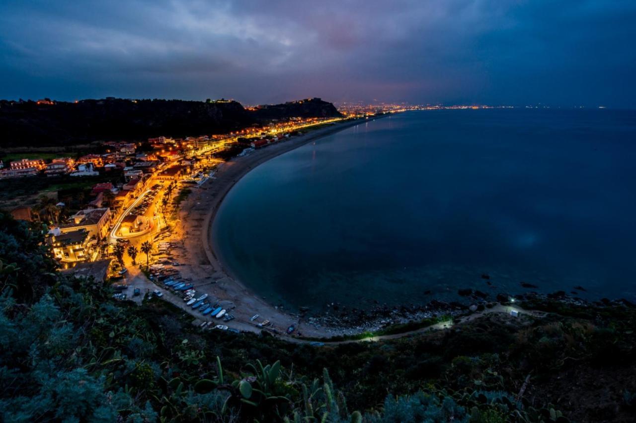 Home Square Milazzo Dış mekan fotoğraf